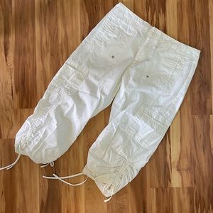 Fashion Bug Woman’s Size 14 Capris